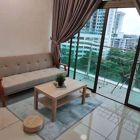 Calm And Peaceful Lake View Mount Austin Apartment Johor Bahru Exterior photo
