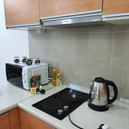 Calm And Peaceful Lake View Mount Austin Apartment Johor Bahru Exterior photo